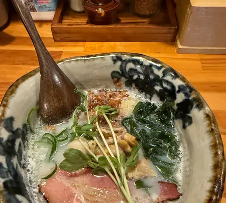 貝白湯専門店 らーめん砦 万津店の写真・動画_image_746131