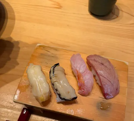 すし処のへそ しず前と江戸前ずし 静岡アスティ東館店の写真・動画_image_803196