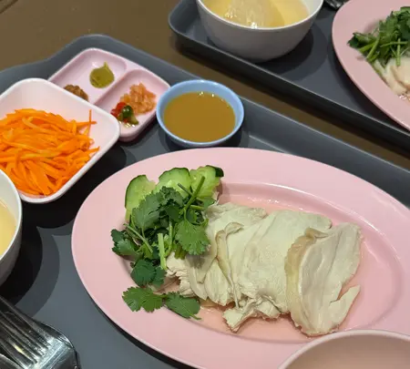 CHICKEN RICE CLUB(チキンライスクラブ) 虎ノ門ヒルズステーションタワー店の写真・動画_image_804605