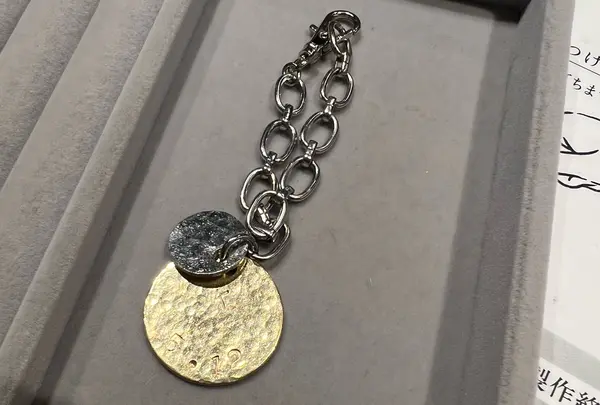 バックチャーム ￥1100~