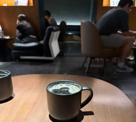 スターバックス 奨忠ラウンジR店の写真・動画_image_821818