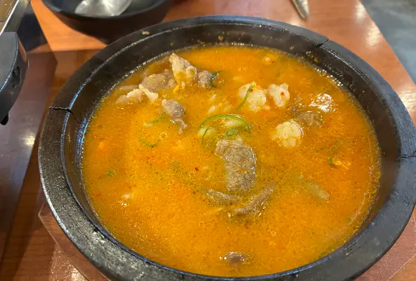 焼肉ホルモン大衆酒場 真 肉焼屋 十三店の写真・動画_image_827347