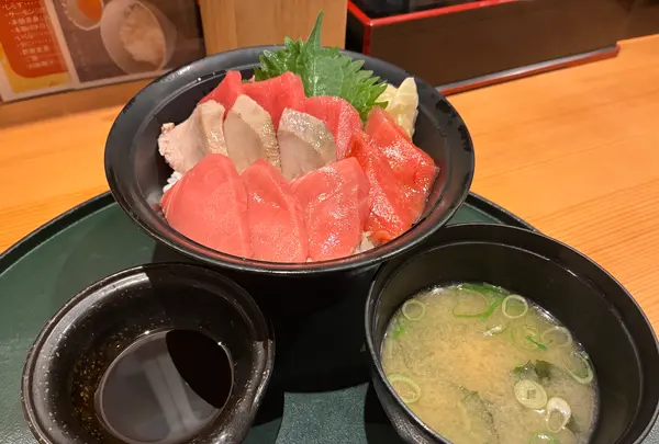 まぐろ屋ゑびす 伊丹空港店の写真・動画_image_828777