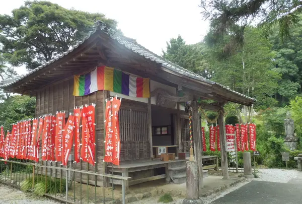 鎮守龍門坊大権現