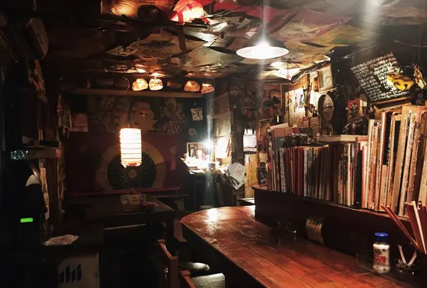 中央線的酒場感