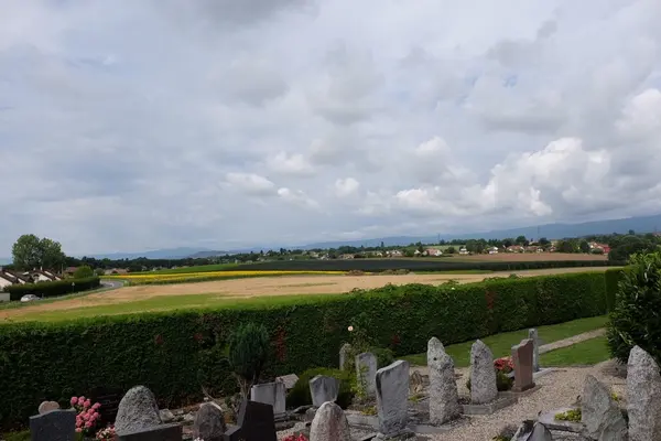 Audrey Hepburn Cemetaryの写真・動画_image_88787