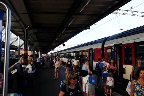 Gare de Cornavinの写真・動画_image_88829