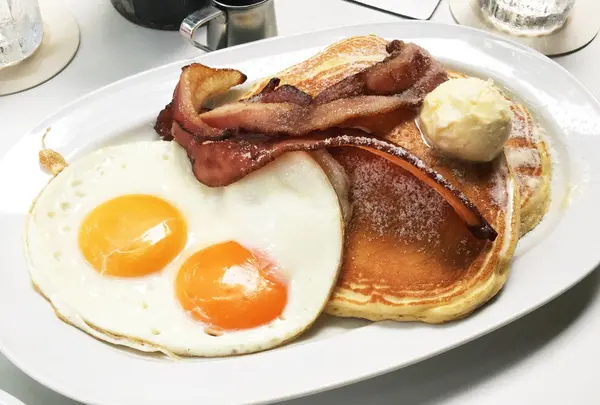 ここにきたら食べるしかない♪