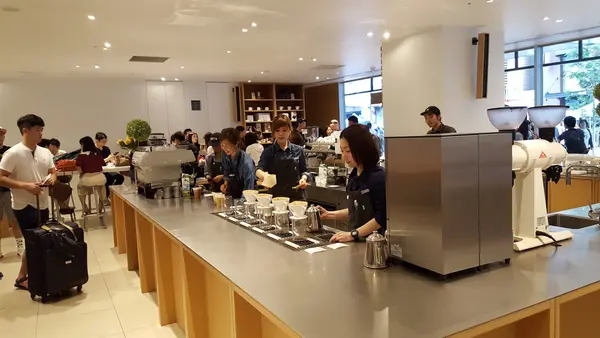 ブルーボトルコーヒー（Blue Bottle Coffee）新宿店の写真・動画_image_93299