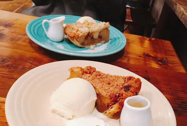 GRANNY SMITH APPLE PIE & COFFEE 青山店 (グラニースミス アップルパイ&コーヒー)の写真・動画_image_98180