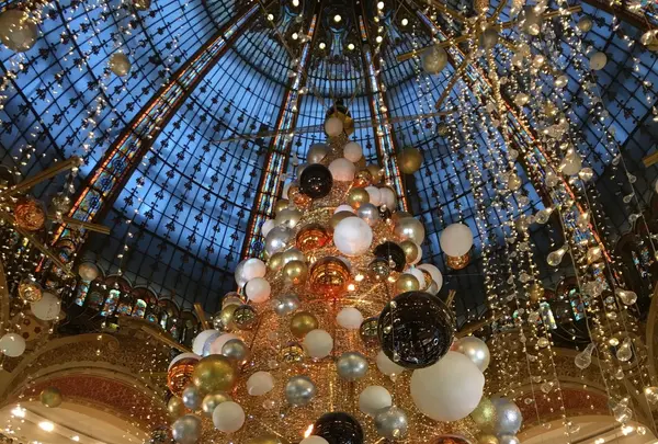 ギャラリー・ラファイエット・オスマン本店（Galeries Lafayette Haussmann）の写真・動画_image_98323