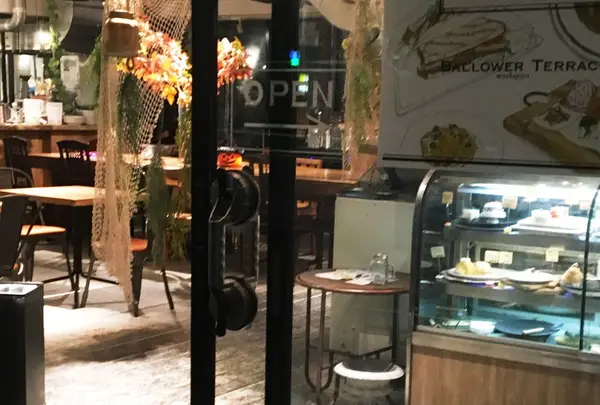 お洒落な店内