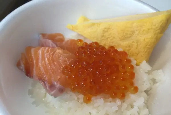 古川市場 のっけ丼 青森魚菜センターの写真・動画_image_99711