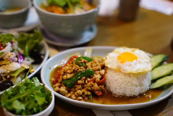 タイの食卓 オールド タイランド 飯田橋店の写真・動画_image_1008348