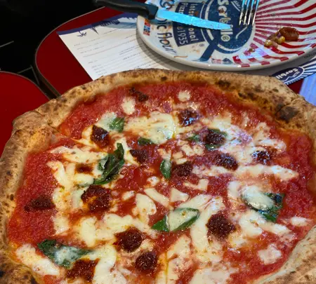 Gino Sorbillo Artista Pizza Napoletanaの写真・動画_image_1008996