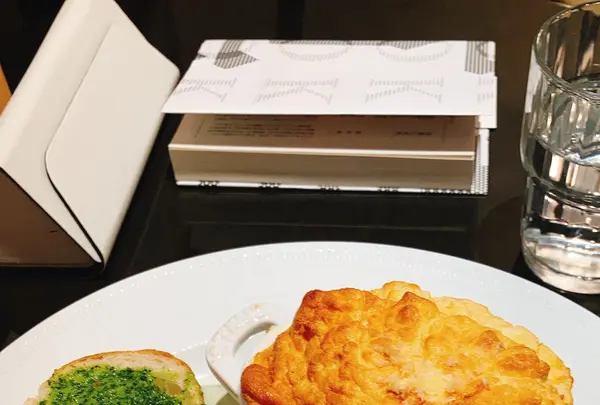 CAFE AUX BACCHANALE カフェ オーバカナル八重洲店の写真・動画_image_1022844