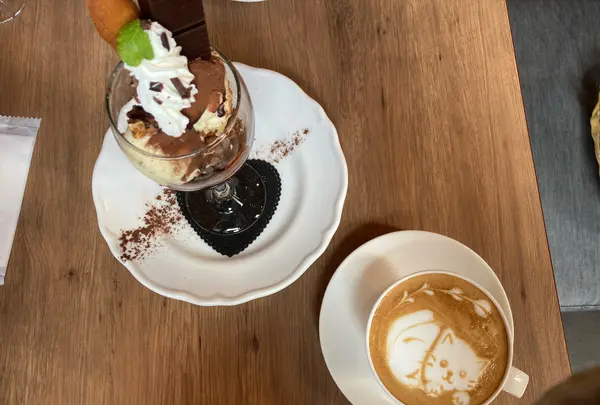  latte art cafe Crema （ラテアートカフェ クレマ）の写真・動画_image_1063847