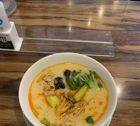 東魁楼 上海麻辣湯 (スープ春雨店)の写真・動画_image_1090424