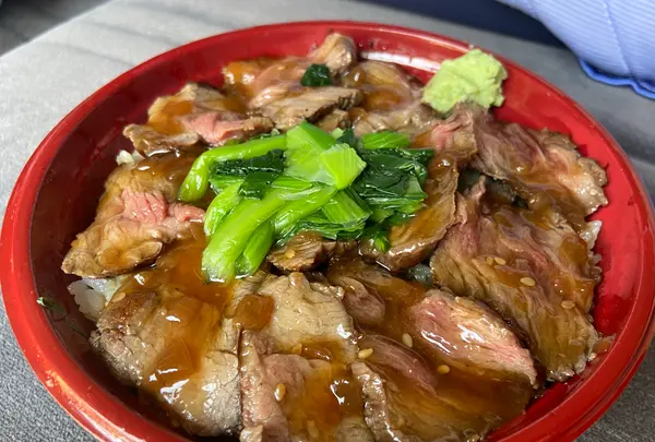 金沢肉食堂 百番街店の写真・動画_image_1118906