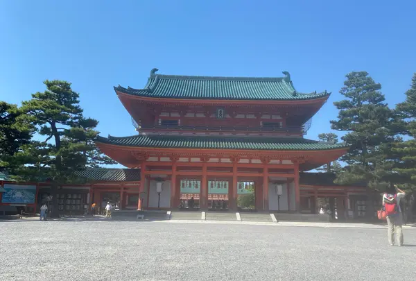 平安神宮大鳥居の写真・動画_image_1120452