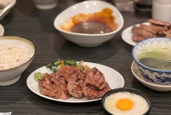 牛タン焼専門店 司 東口店の写真・動画_image_1137721