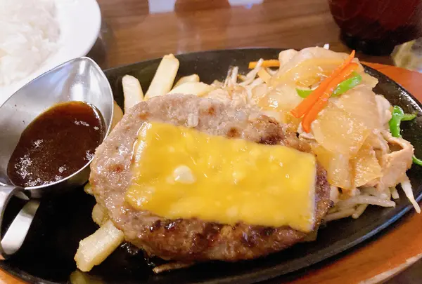 肉の万世 庄和インター店の写真・動画_image_1298299