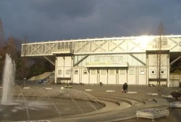 ハナミズキホール（水の館ホール）