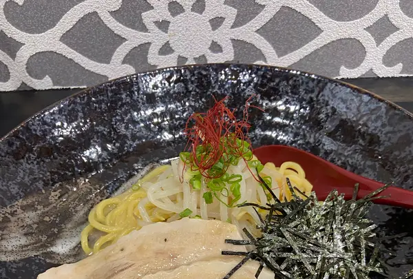 塩だれ油そばとデブ丼の専門店 グレコ120の写真・動画_image_1315680