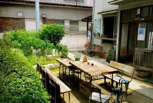 三軒家アパートメント