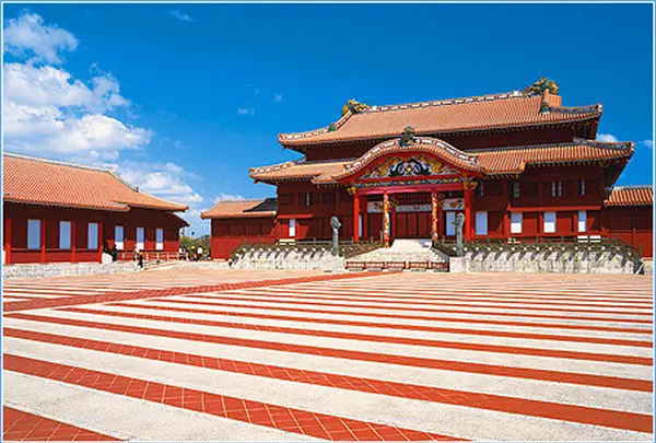 首里城