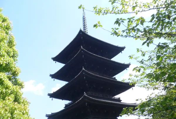 東寺　五重塔（期間限定内部公開）
