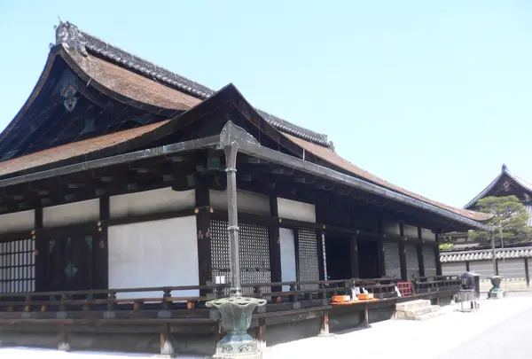 東寺　大師堂