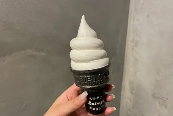 MIYASHITA CAFE +softcream （ミヤシタカフェ＋ソフトクリーム）の写真・動画_image_1360508