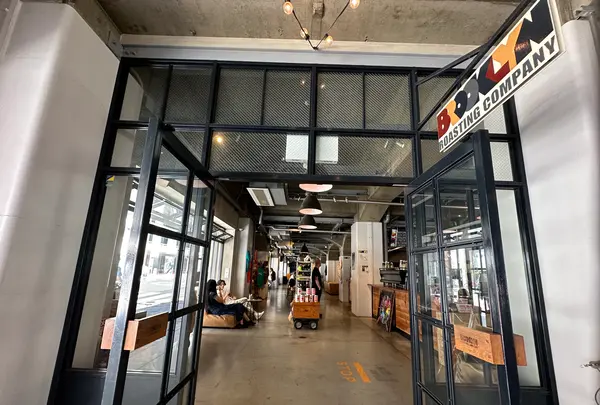 BROOKLYN ROASTING COMPANY NAMBA（ブルックリンロースティングカンパニー なんばEKIKAN店）の写真・動画_image_1363410