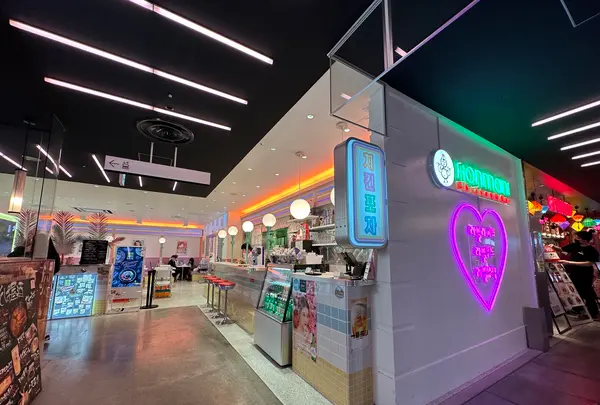 心斎橋ネオン食堂街の写真・動画_image_1367255