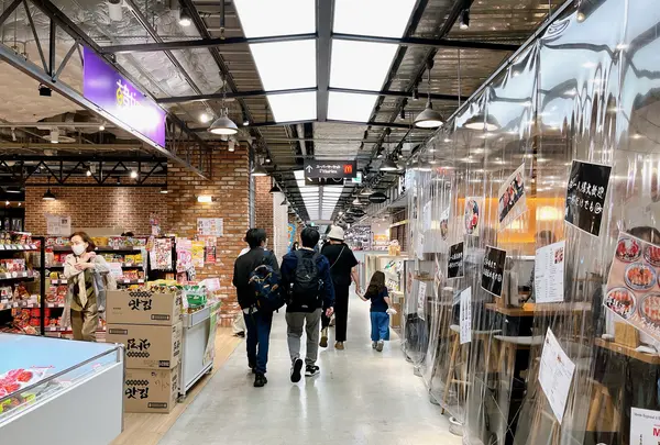 LINKS MARCHE Eat&Walk（リンクスマルシェ イート&ウォーク）の写真・動画_image_1367793