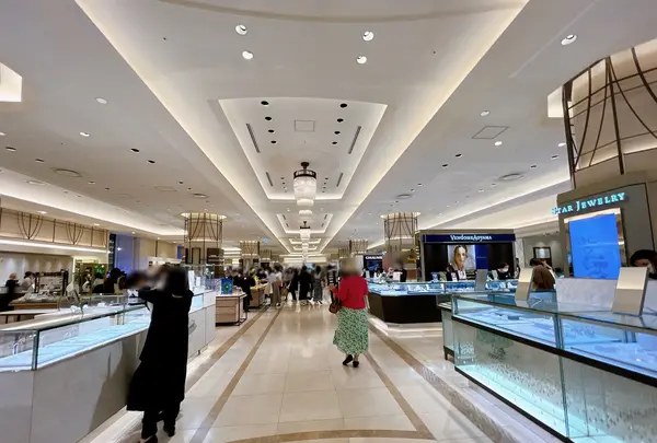 阪急うめだ本店（阪急百貨店）の写真・動画_image_1368024