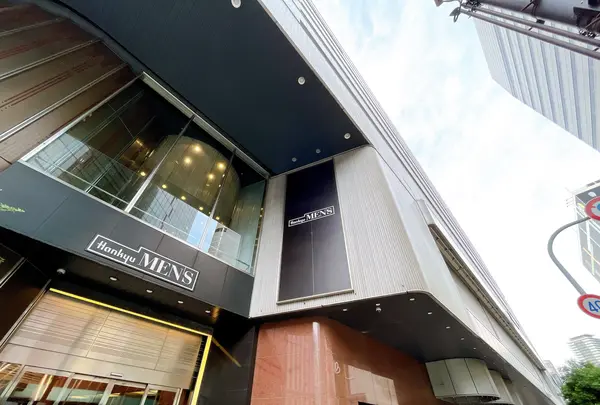 阪急メンズ大阪（HEP NAVIO）の写真・動画_image_1368072