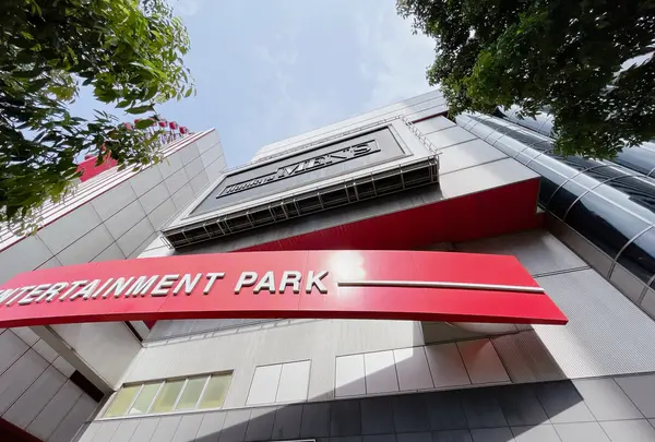 阪急メンズ大阪（HEP NAVIO）の写真・動画_image_1368139