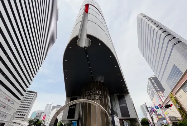 阪急メンズ大阪（HEP NAVIO）の写真・動画_image_1368143