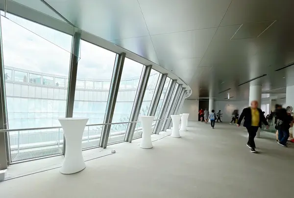 梅田スカイビル 空中庭園展望台の写真・動画_image_1369809