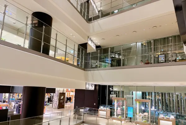 グランフロント大阪（GRAND FRONT OSAKA）の写真・動画_image_1370176