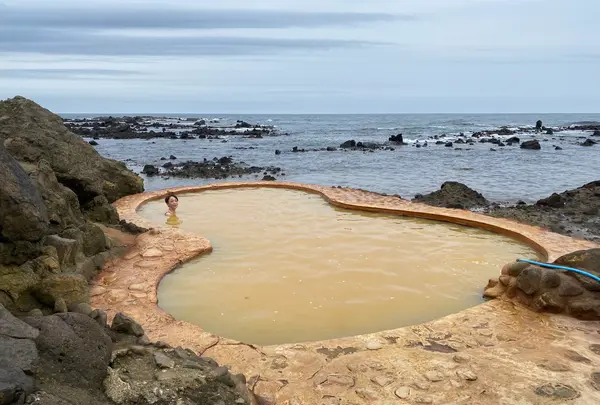 不老不死温泉海辺の露天風呂の写真・動画_image_1390485