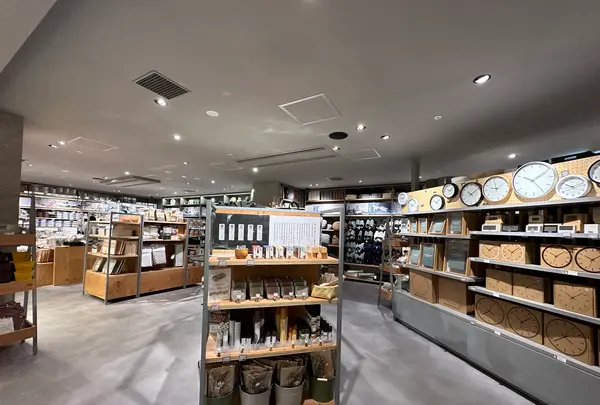 Standard Products ヤエチカ店（スタンダードプロダクツ）の写真・動画_image_1396960