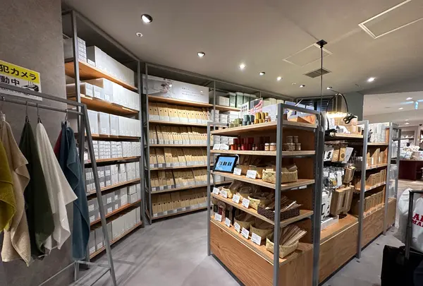 Standard Products ヤエチカ店（スタンダードプロダクツ）の写真・動画_image_1396969