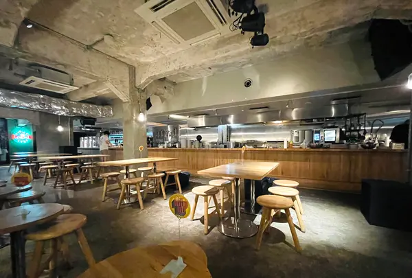 B by Brooklyn Brewery（ビー バイ ブルックリン ブルワリー）の写真・動画_image_1423138