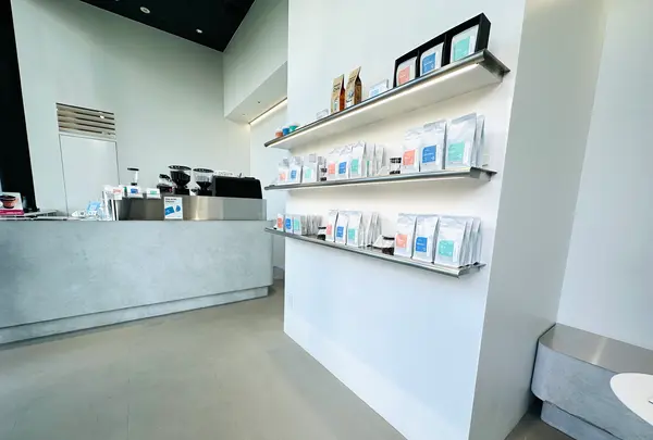 CHOOZE COFFEE 日本橋店（チューズ コーヒー）の写真・動画_image_1423620