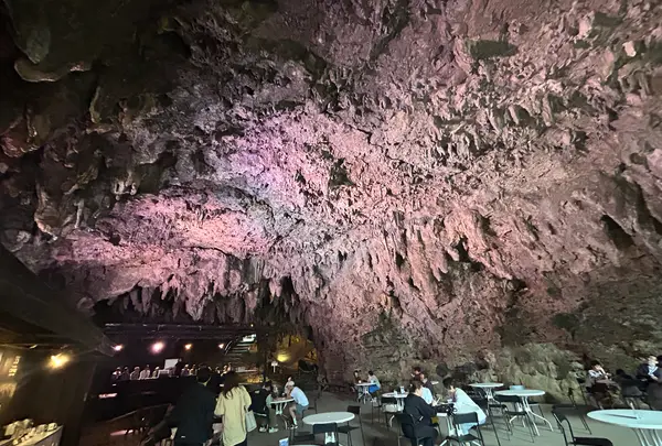 ガンガラーの谷 ケイブカフェの写真・動画_image_1495040