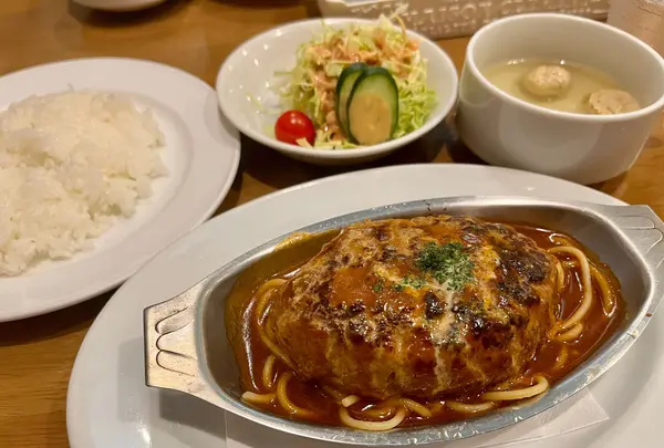 街の小さなレストラン 9.9.9.(サンキュー)の写真・動画_image_1496113