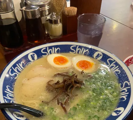 博多らーめんShin-Shin KITTE博多店の写真・動画_image_1538323